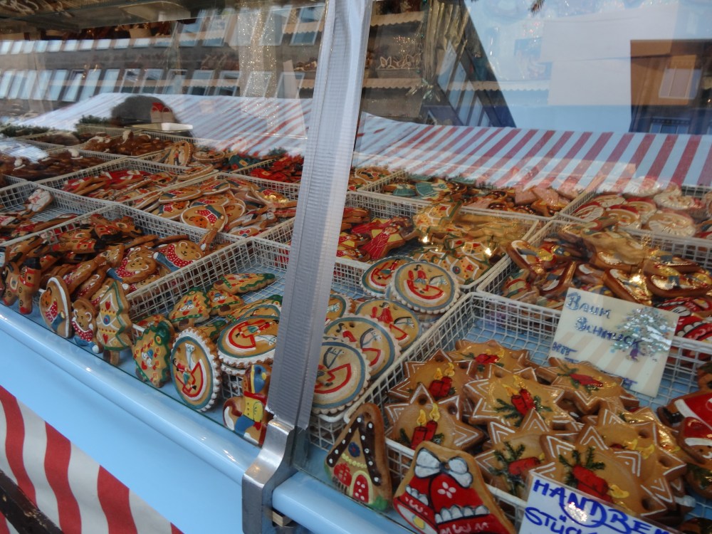 Treats in the Nuremberg Christmas market
